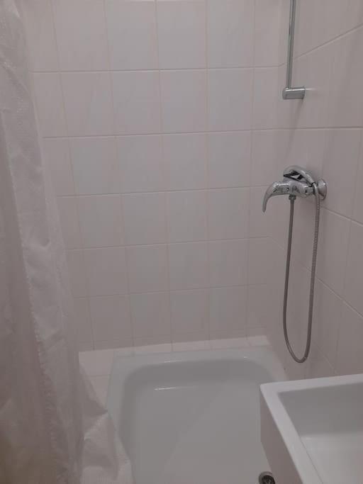Zwei-Zimmer Wohnung In Wiesbadens Westend Zewnętrze zdjęcie