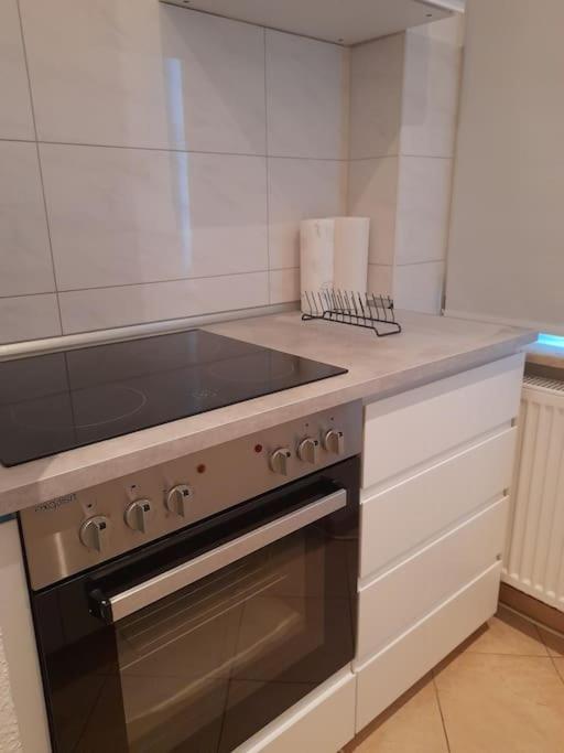 Zwei-Zimmer Wohnung In Wiesbadens Westend Zewnętrze zdjęcie