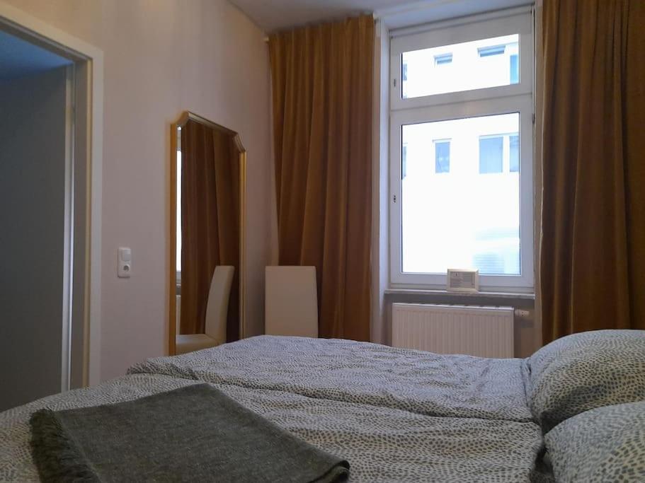 Zwei-Zimmer Wohnung In Wiesbadens Westend Zewnętrze zdjęcie